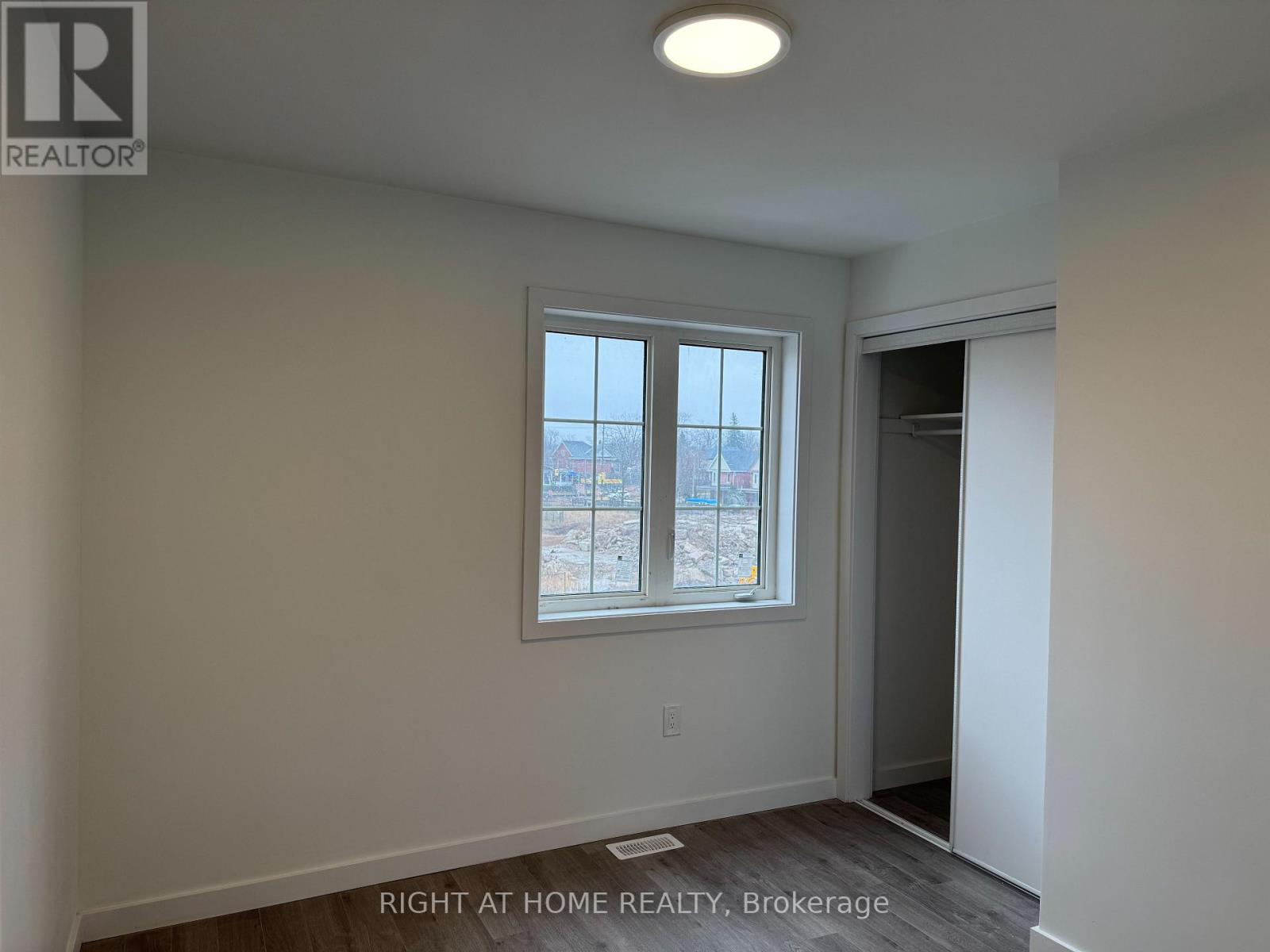 (Main) - 127 Highriver Trail, Welland, Ontario  L3C 0H6 - Photo 16 - X12919154