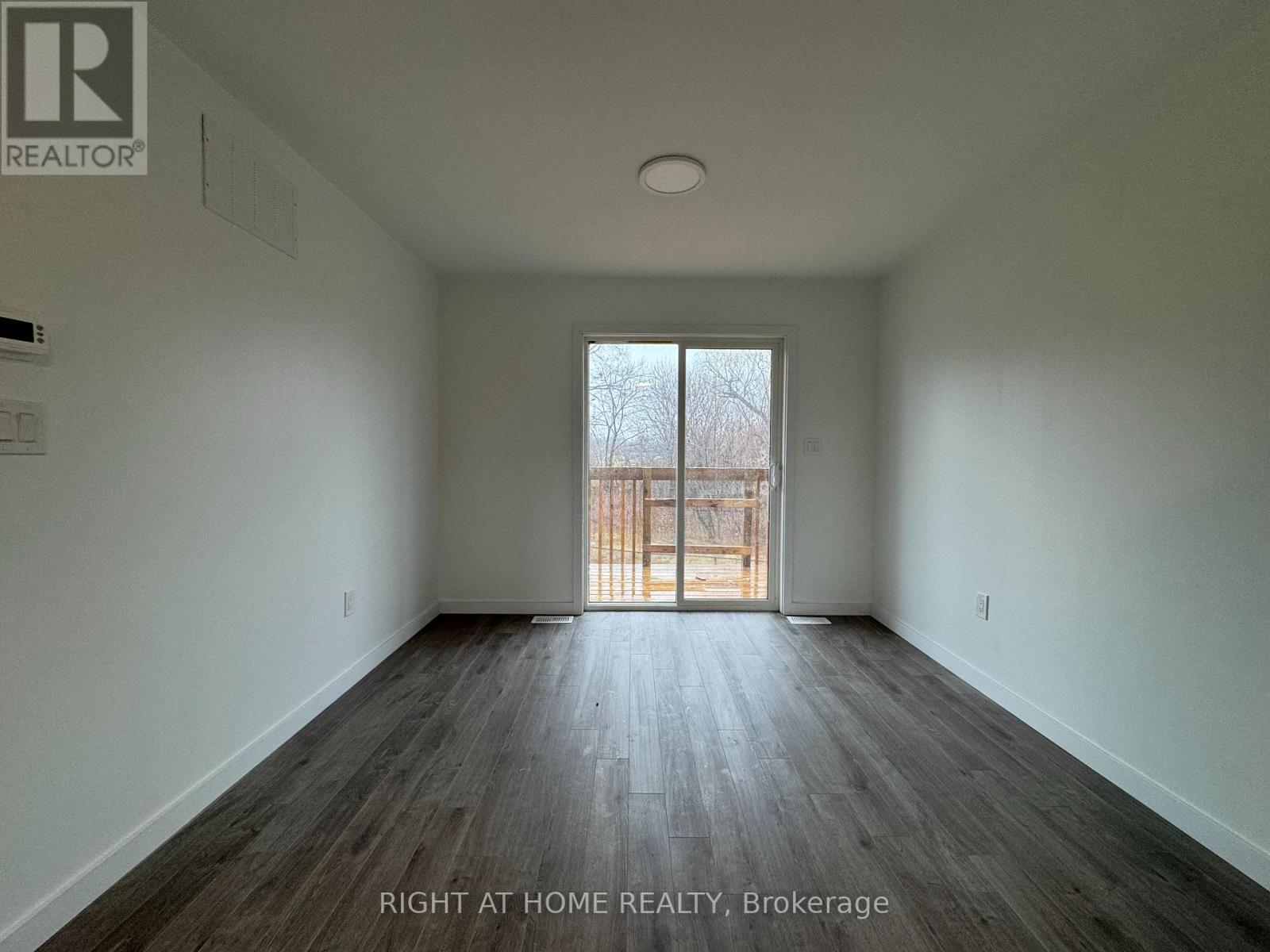 (Main) - 127 Highriver Trail, Welland, Ontario  L3C 0H6 - Photo 9 - X12919154