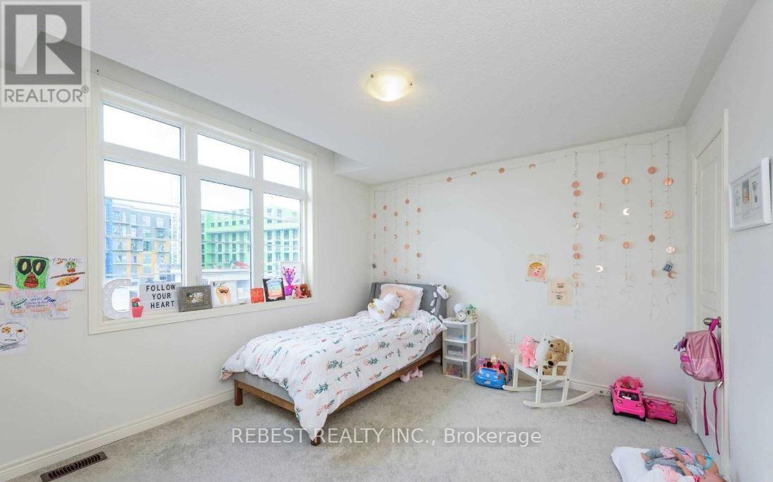 67 Riverwalk Drive, Hamilton, Ontario  L8B 1X3 - Photo 12 - X12919164