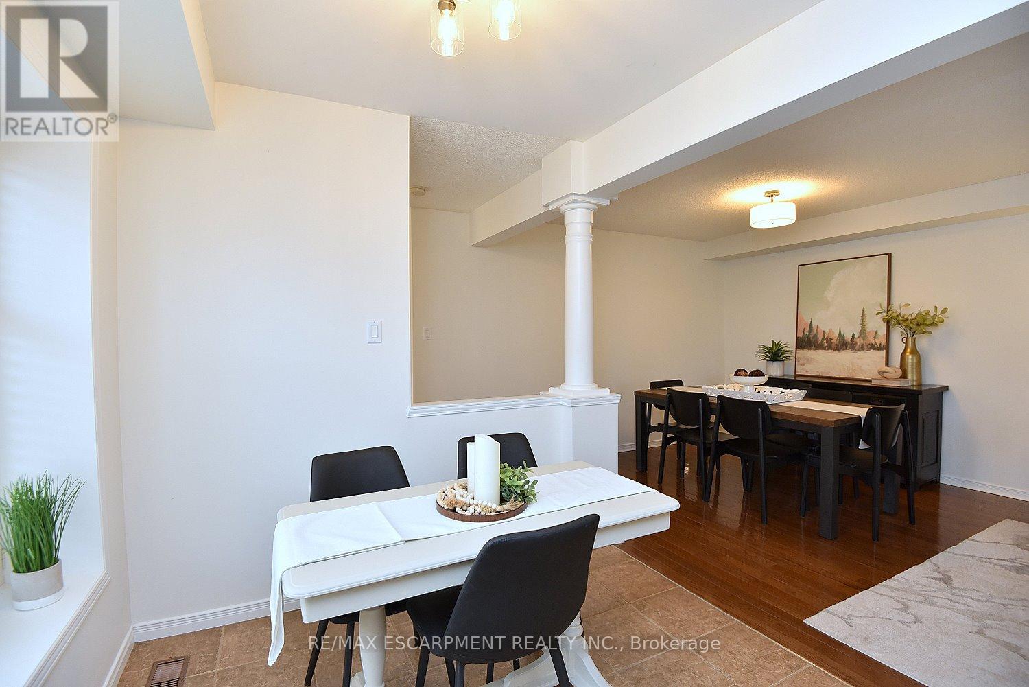 111 Magnolia Crescent, Grimsby, Ontario  L3M 5R5 - Photo 12 - X12919222