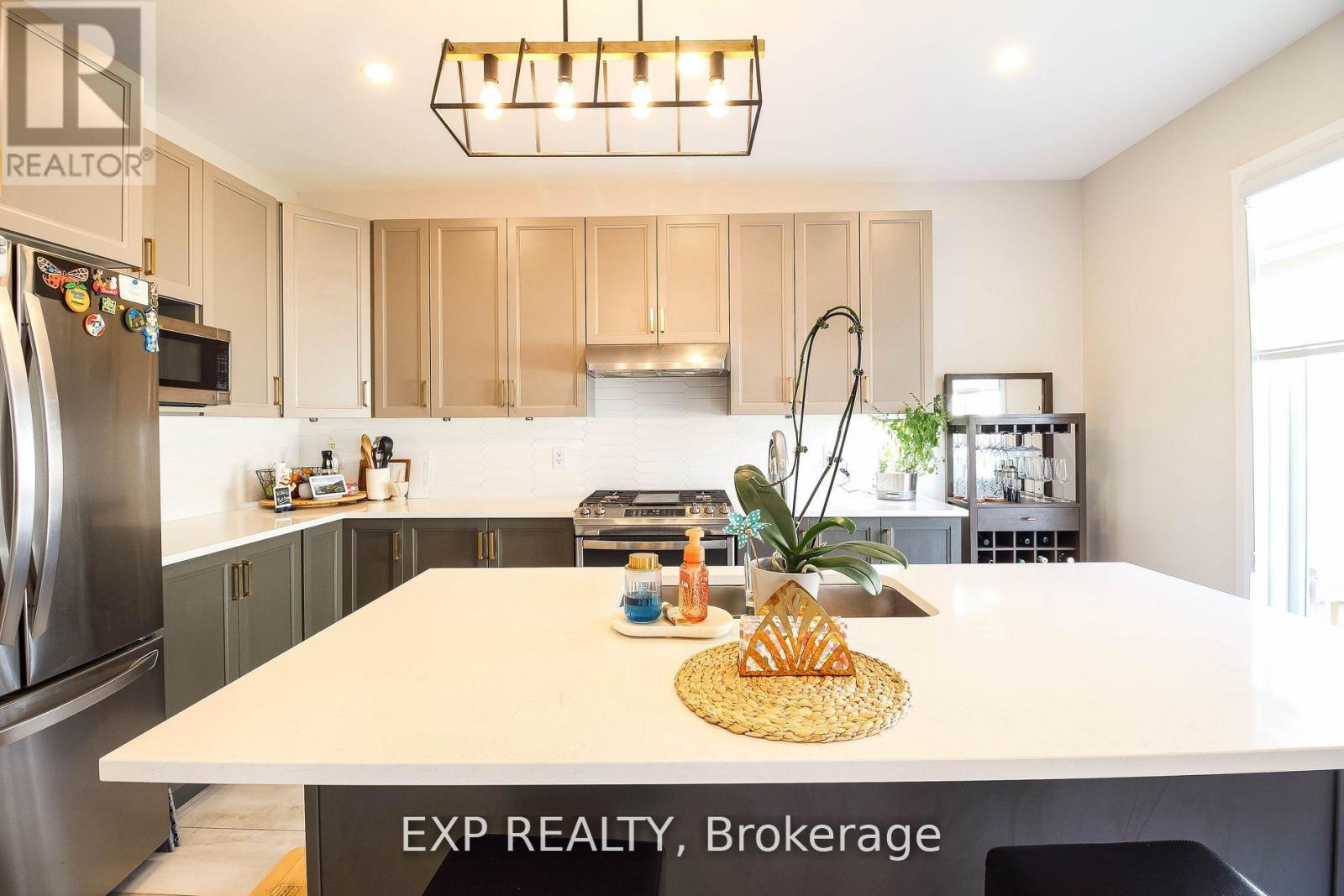 758 Cappamore Drive, Ottawa, Ontario  K2J 6W3 - Photo 10 - X12919230