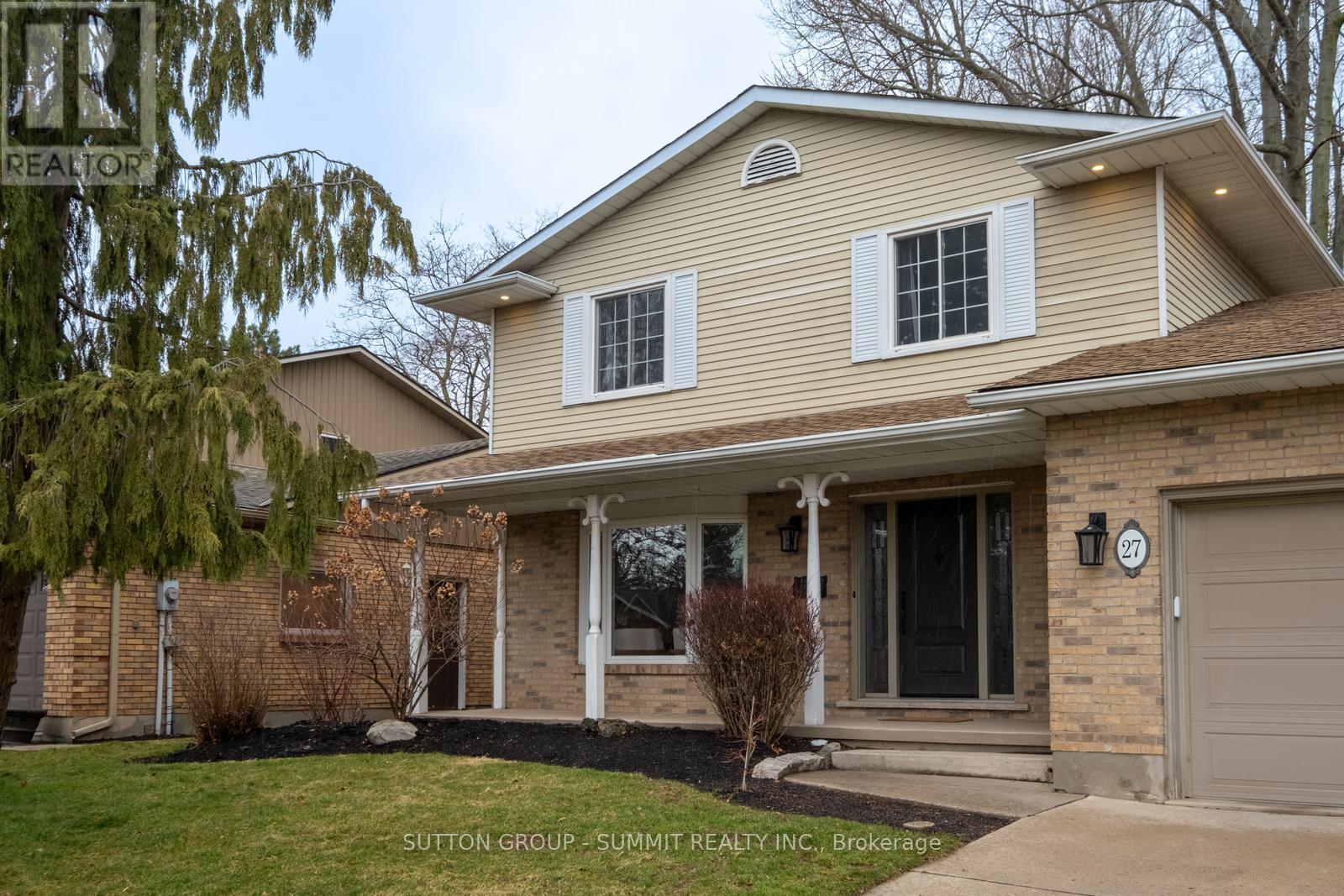 27 Millbridge Crescent, Pelham, Ontario  L0S 1E1 - Photo 2 - X12919232