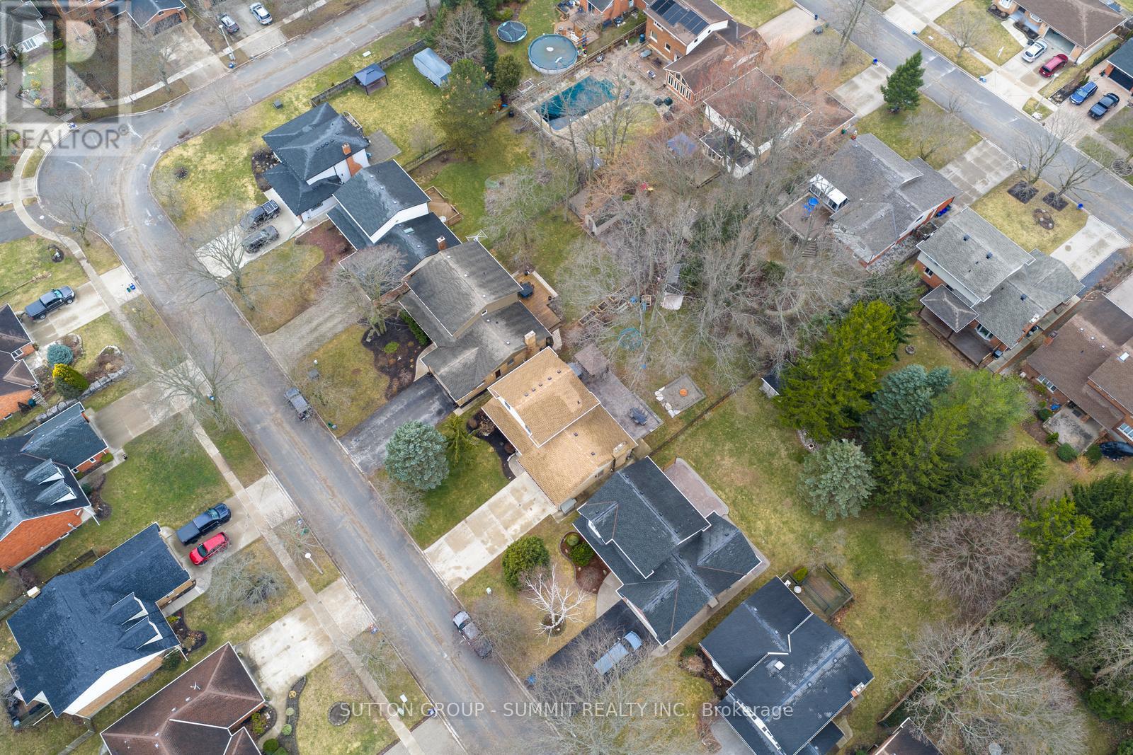 27 Millbridge Crescent, Pelham, Ontario  L0S 1E1 - Photo 45 - X12919232