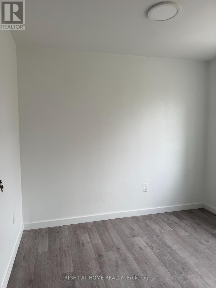 (Lower) - 127 Highriver Trail, Welland, Ontario  L3C 0H6 - Photo 6 - X12919254