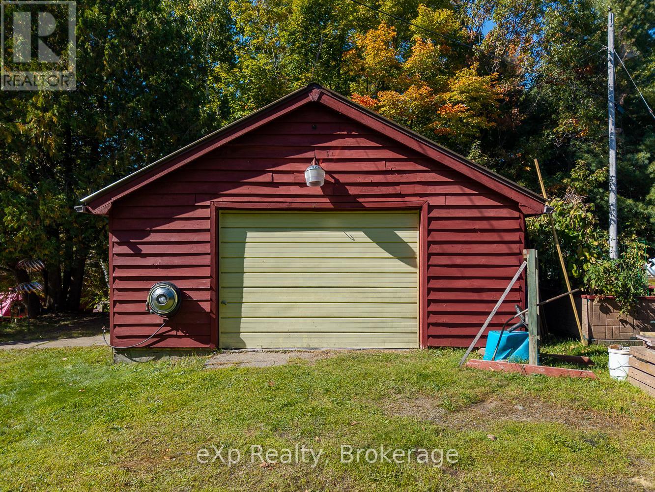 32 Mckellar Lake Road, Mckellar, Ontario  P0G 1C0 - Photo 15 - X12721408