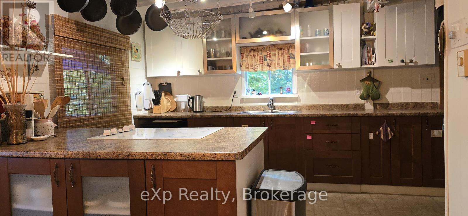 32 Mckellar Lake Road, Mckellar, Ontario  P0G 1C0 - Photo 3 - X12721408