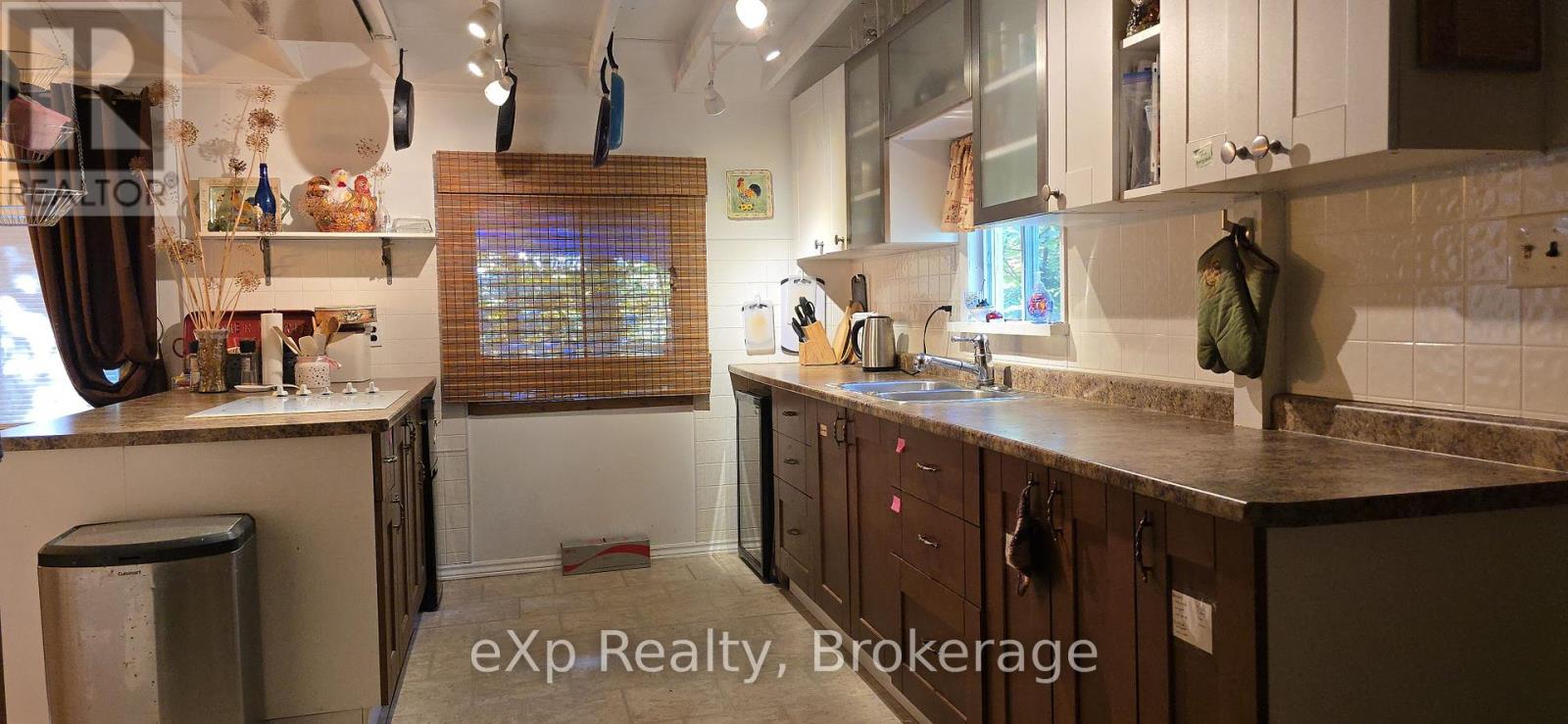 32 Mckellar Lake Road, Mckellar, Ontario  P0G 1C0 - Photo 4 - X12721408