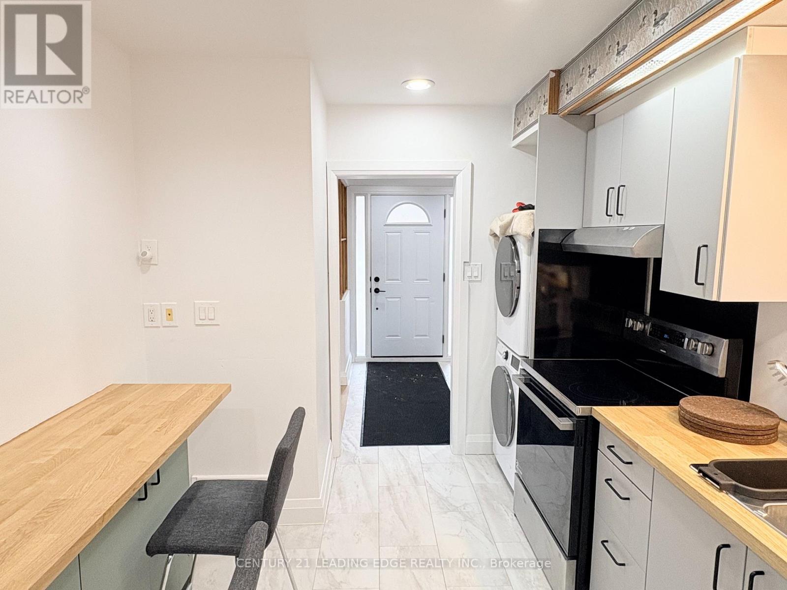 Main - 98 Benshire Drive, Toronto, Ontario  M1H 1M5 - Photo 9 - E12918796