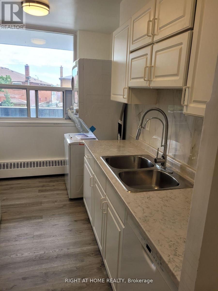 202 - 235 Grandravine Drive, Toronto, Ontario  M3N 1J2 - Photo 10 - W12906006