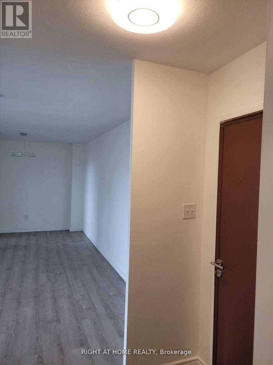 202 - 235 Grandravine Drive, Toronto, Ontario  M3N 1J2 - Photo 8 - W12906006