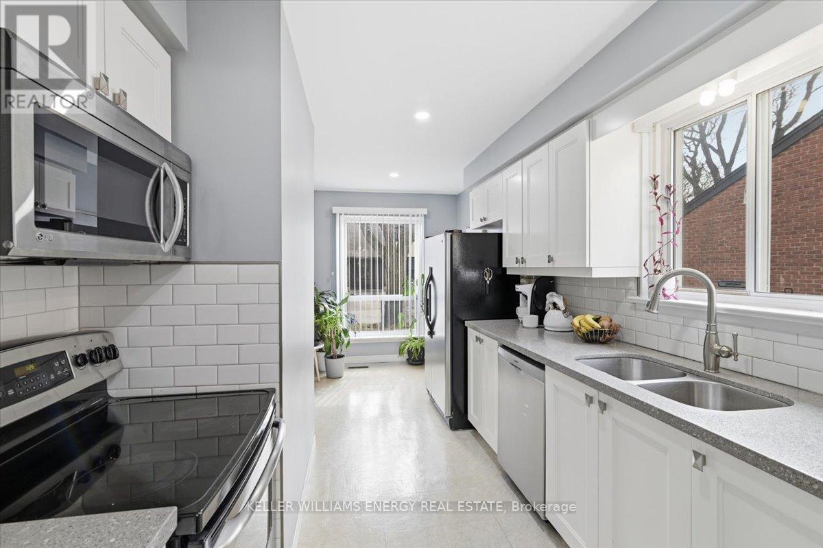 13 - 155 Glovers Road E, Oshawa, Ontario L1G 7A4 - Photo 8 - E12919520