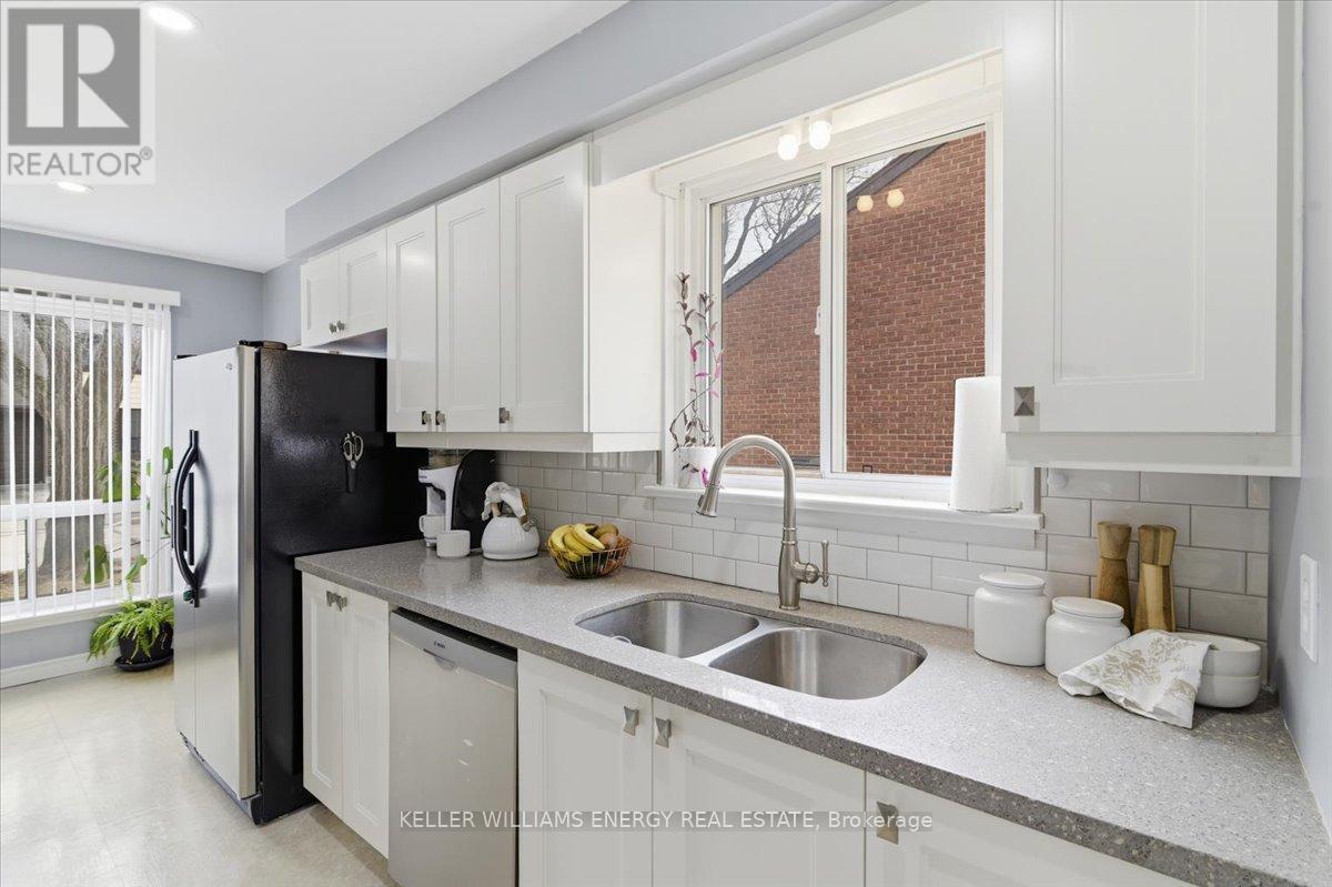 13 - 155 Glovers Road E, Oshawa, Ontario L1G 7A4 - Photo 9 - E12919520