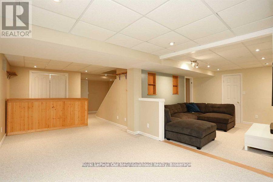 83 Cloughley Drive N, Barrie (Northwest), Ontario  L4N 9T8 - Photo 19 - S12919278