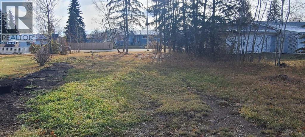 208 3 Ave Ne, Mclennan, Alberta  T0H 2L0 - Photo 4 - A2267451