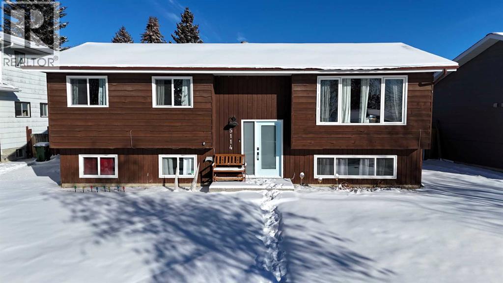 5114 13 Avenue, Edson, Alberta  T7E 1H6 - Photo 2 - A2288266