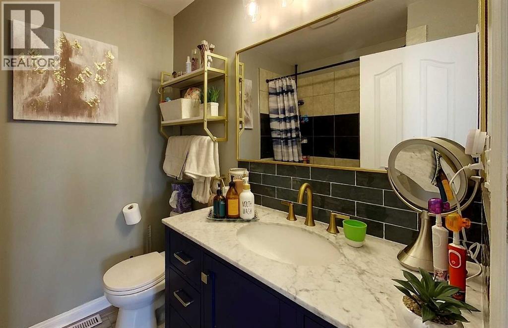 5114 13 Avenue, Edson, Alberta  T7E 1H6 - Photo 18 - A2288266