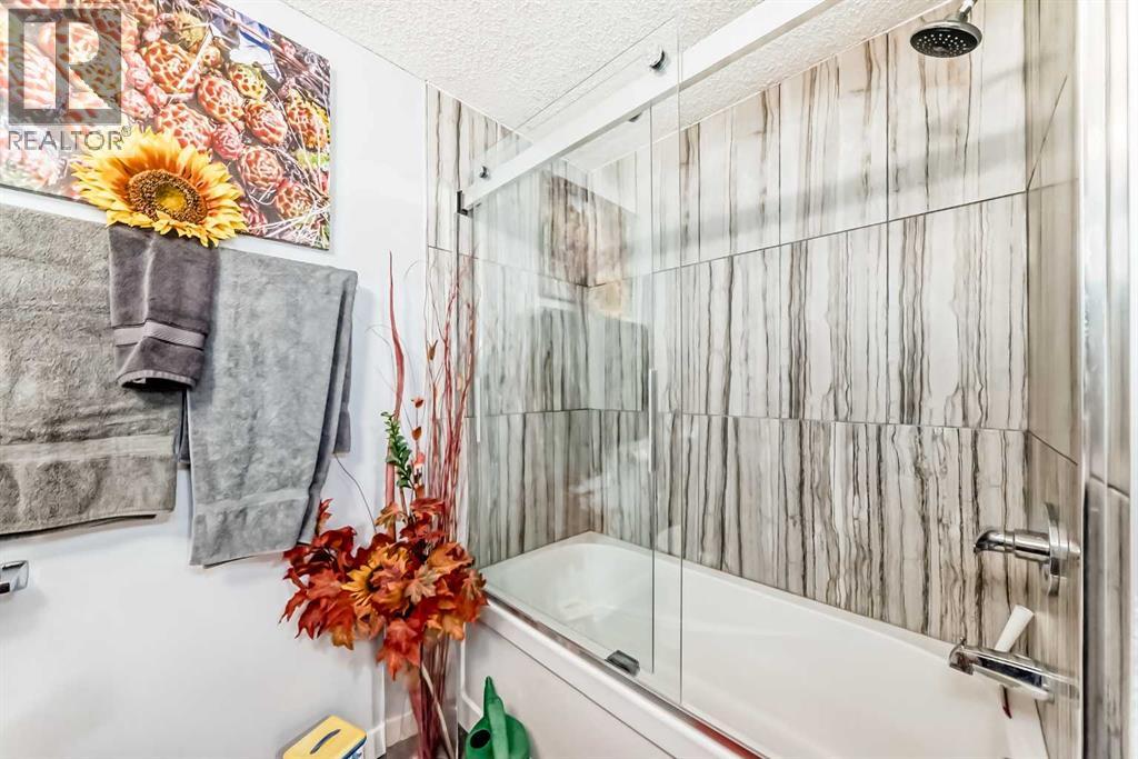 340 Point Mckay Gardens Nw, Calgary, Alberta  T3B 4V8 - Photo 30 - A2293763