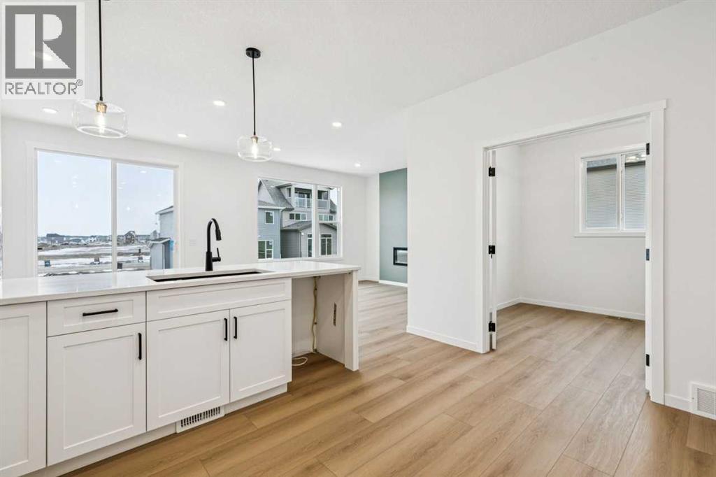 79 Bartlett Row Se, Calgary, Alberta  T3S 0X9 - Photo 6 - A2290360