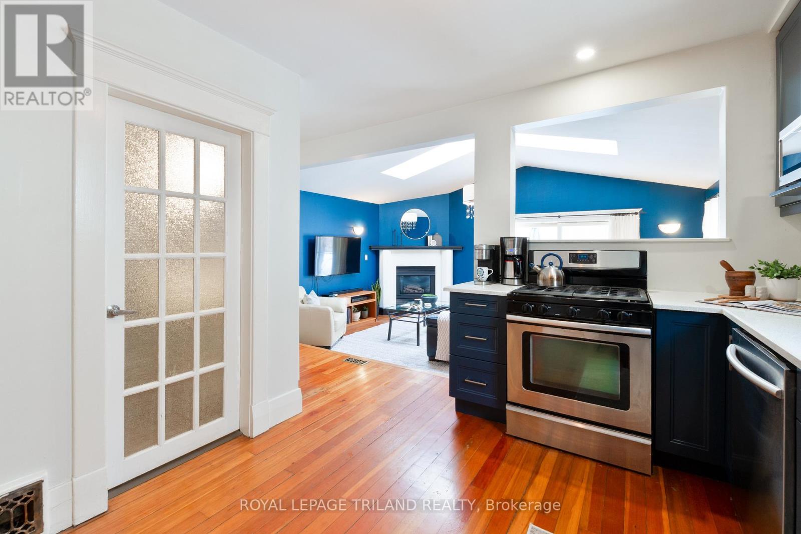 30 Elmwood Place, London South, Ontario  N6J 1J2 - Photo 18 - X12919360