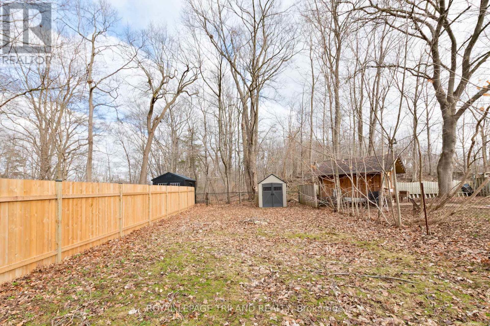 30 Elmwood Place, London South, Ontario  N6J 1J2 - Photo 35 - X12919360