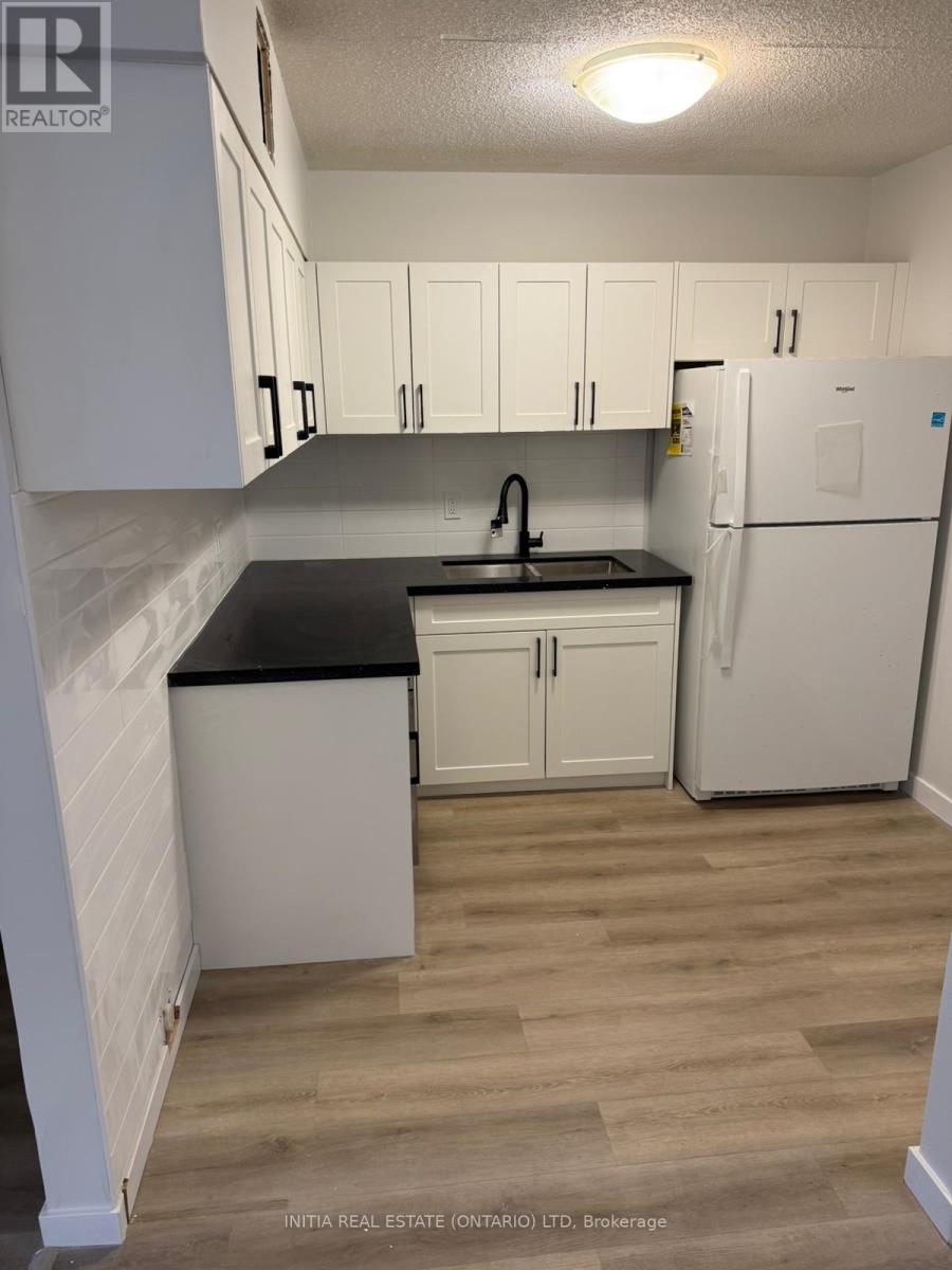 103 - 9 Jacksway Crescent, London North, Ontario  N5X 3T7 - Photo 8 - X12919432