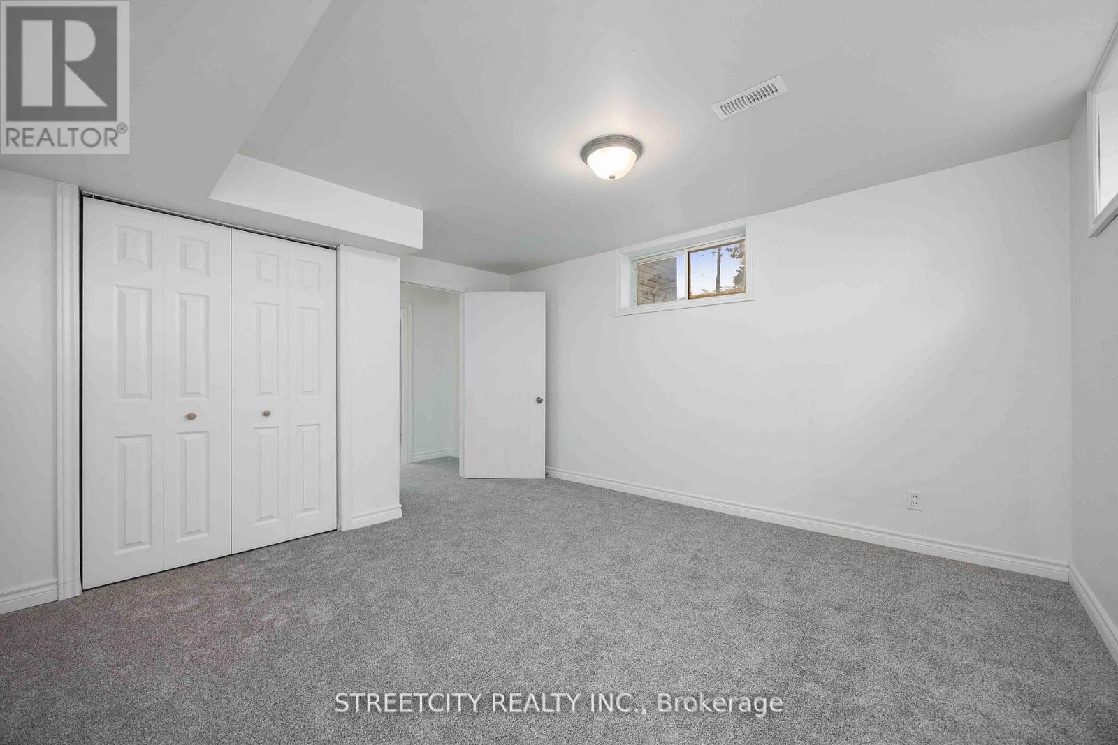 4482 Petrolia Line, Petrolia, Ontario  N0N 1R0 - Photo 24 - X12919544