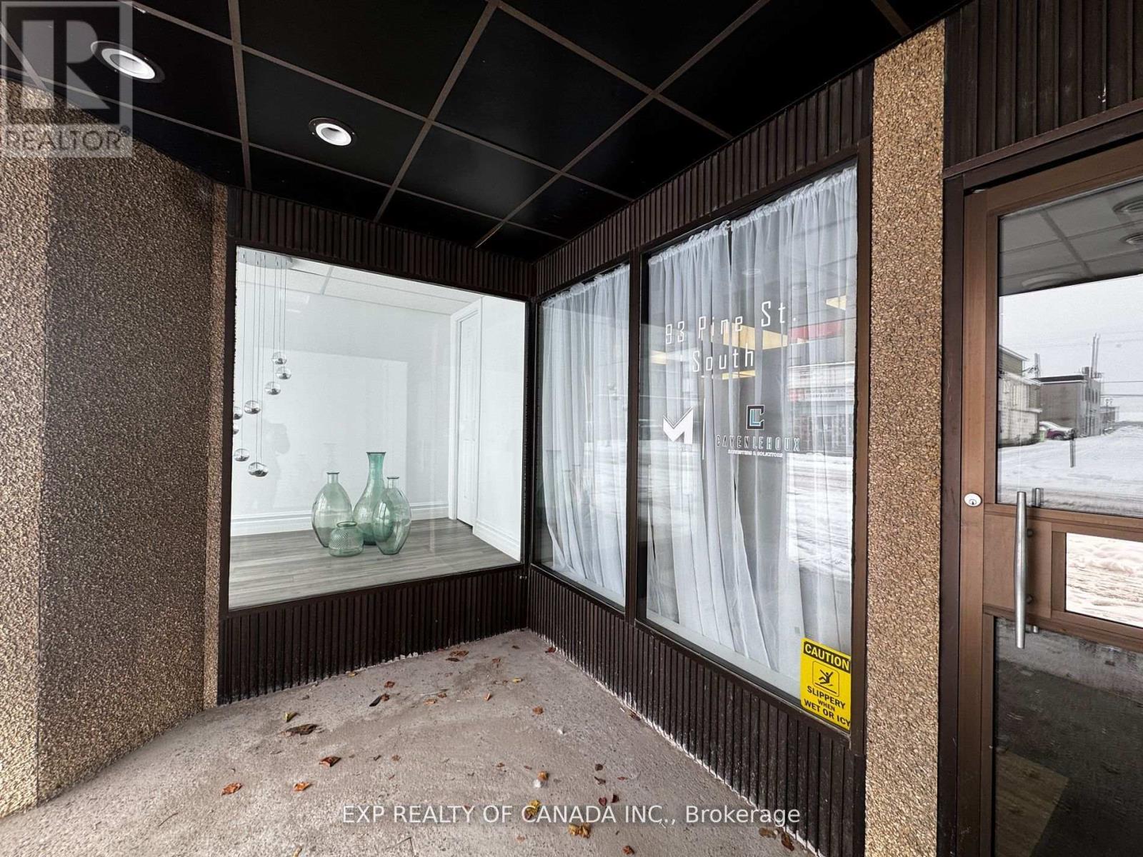 91-93 Pine Street S, Timmins, Ontario  P4N 2K1 - Photo 2 - T12919454