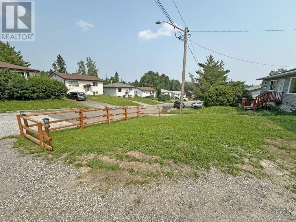 130 Harkness Street, Nipigon, Ontario  P0T 2J0 - Photo 2 - TB2600525
