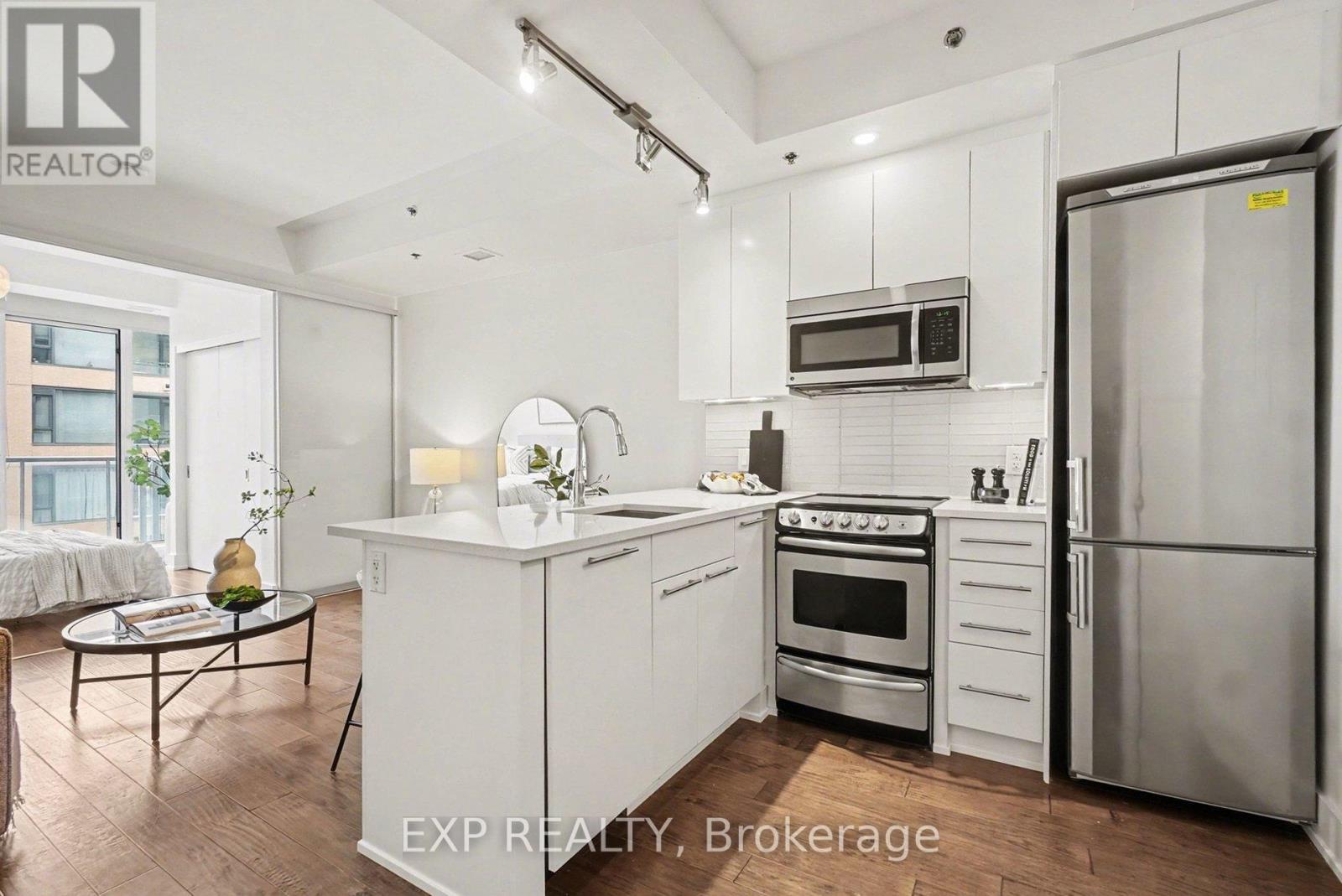 410 - 108 Richmond Road, Ottawa, Ontario  K1Z 0B3 - Photo 6 - X12919336