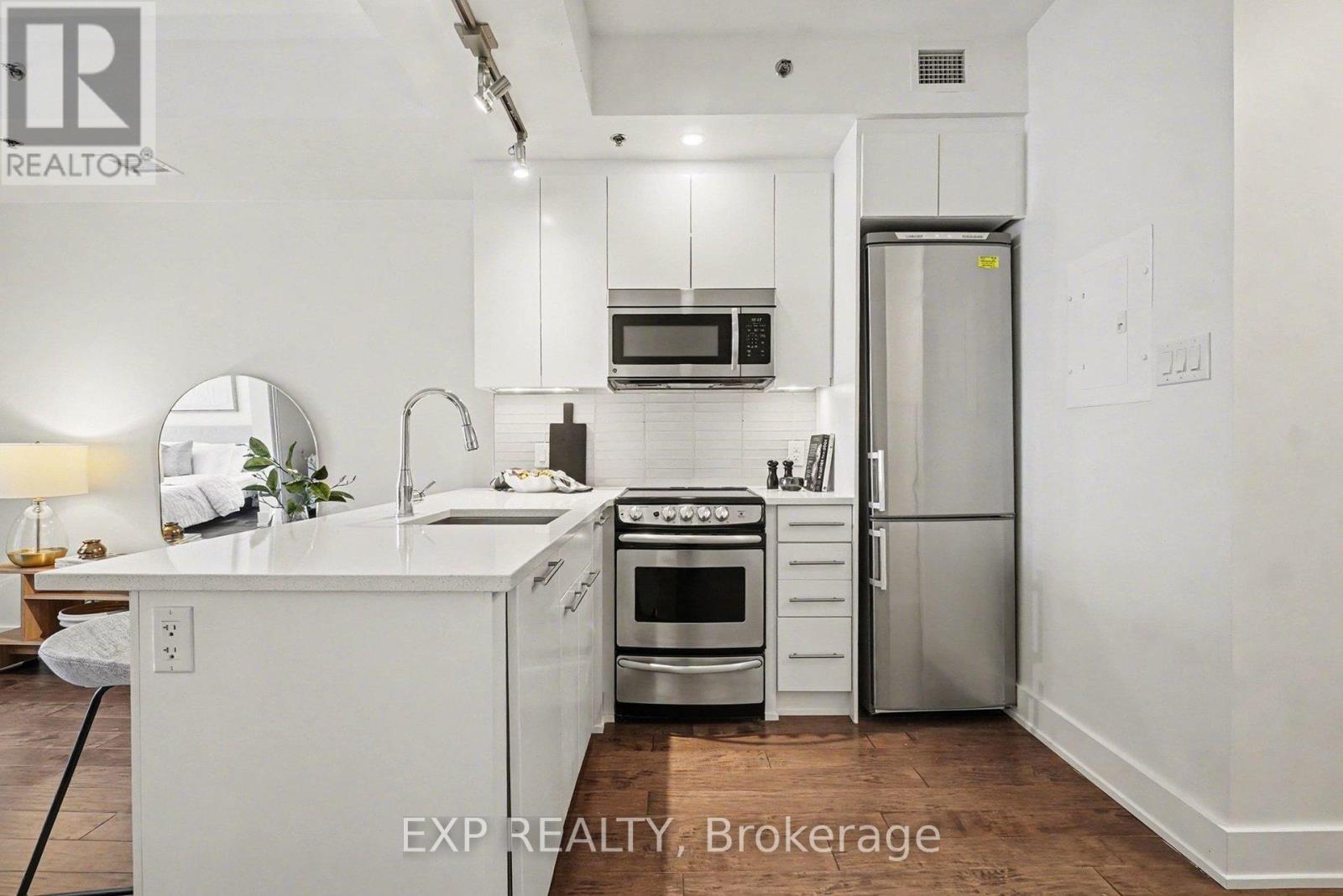 410 - 108 Richmond Road, Ottawa, Ontario  K1Z 0B3 - Photo 7 - X12919336