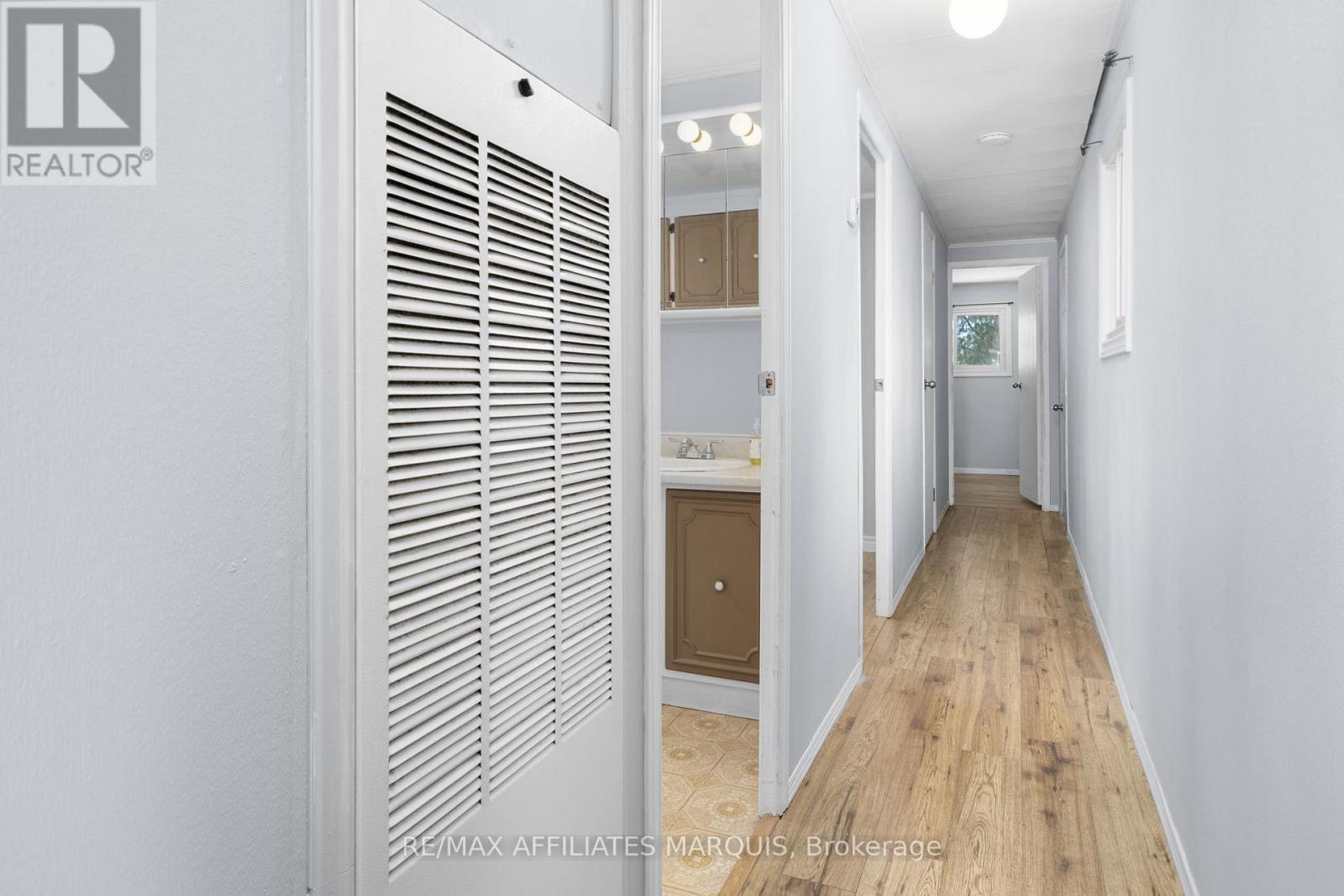 6 Bridle Path, Rideau Lakes, Ontario  K7A 4S5 - Photo 23 - X12919392