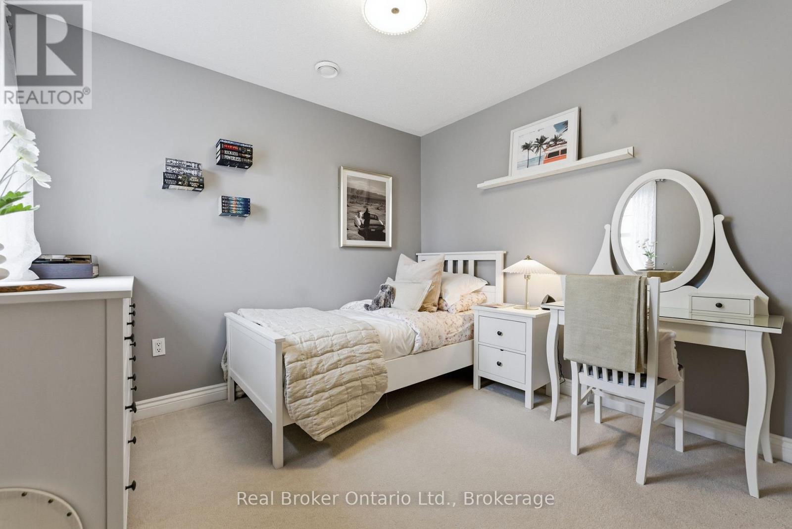 910 Vickerman Way, Milton, Ontario  L9T 0K5 - Photo 34 - W12919460