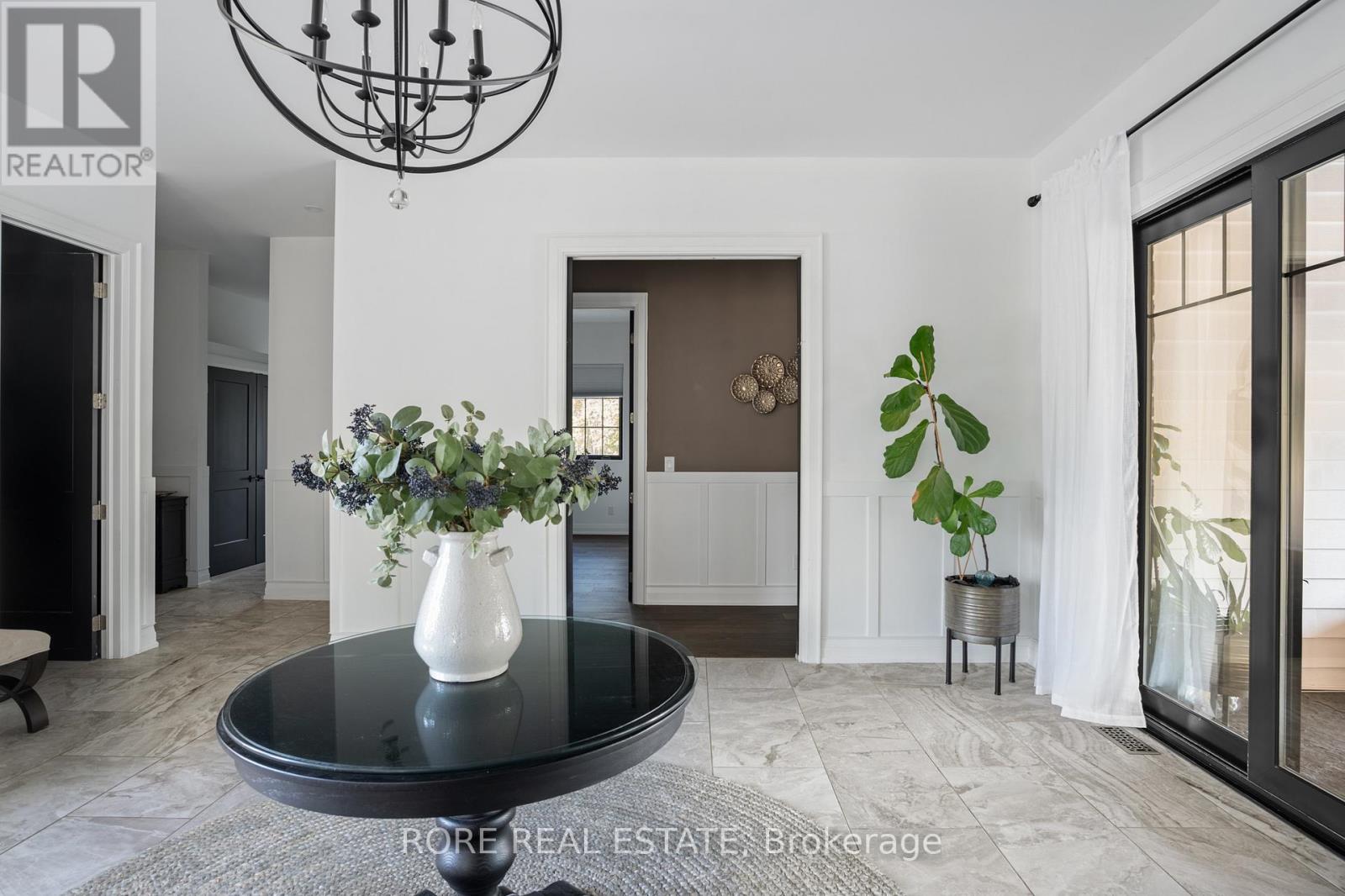 2439 Garrison Road, Fort Erie, Ontario  L0S 1N0 - Photo 12 - X12919370