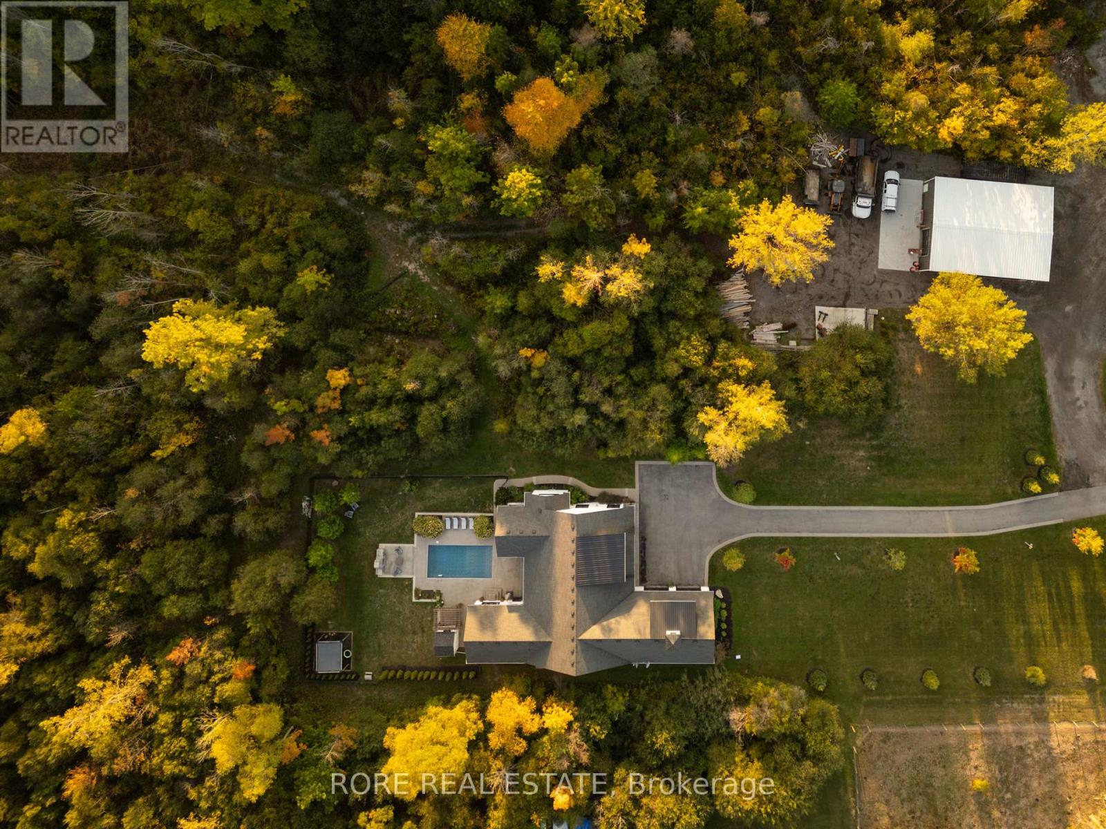 2439 Garrison Road, Fort Erie, Ontario  L0S 1N0 - Photo 3 - X12919370