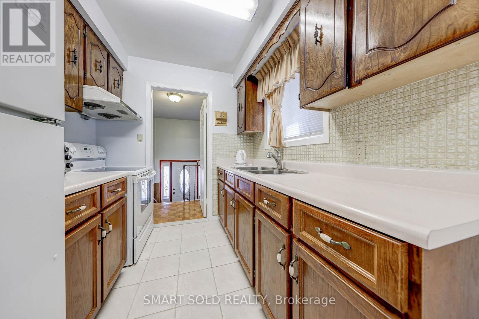 59 Chapman Avenue, Toronto, Ontario  M4B 1C6 - Photo 32 - E12917664