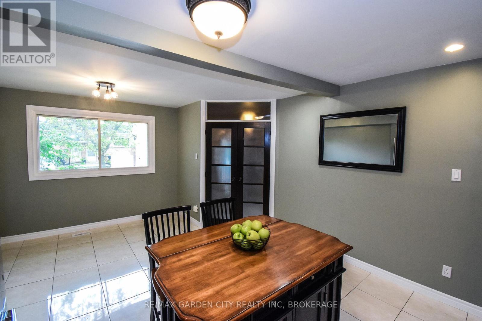 37 - 185 Denistoun Street, Welland, Ontario  L3C 6J6 - Photo 15 - X12919438