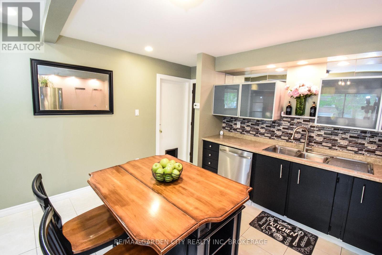 37 - 185 Denistoun Street, Welland, Ontario  L3C 6J6 - Photo 19 - X12919438