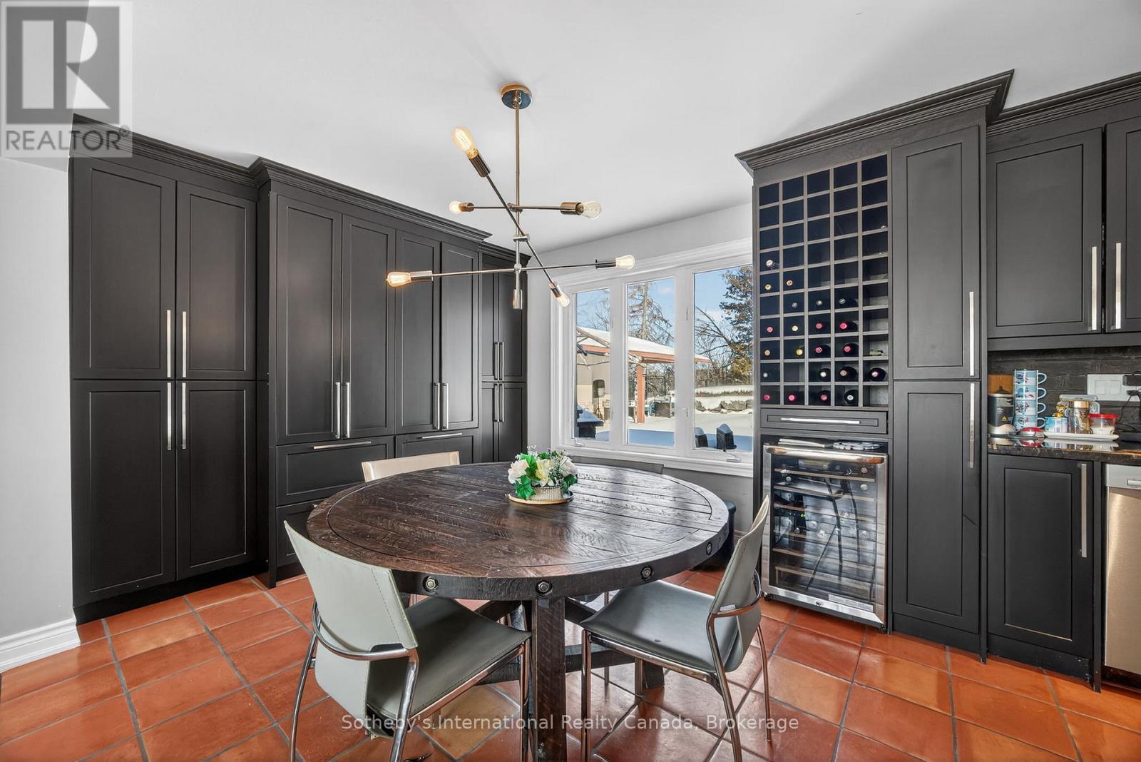 110 Palmer Circle, Caledon, Ontario  L7E 0A5 - Photo 12 - W12919538