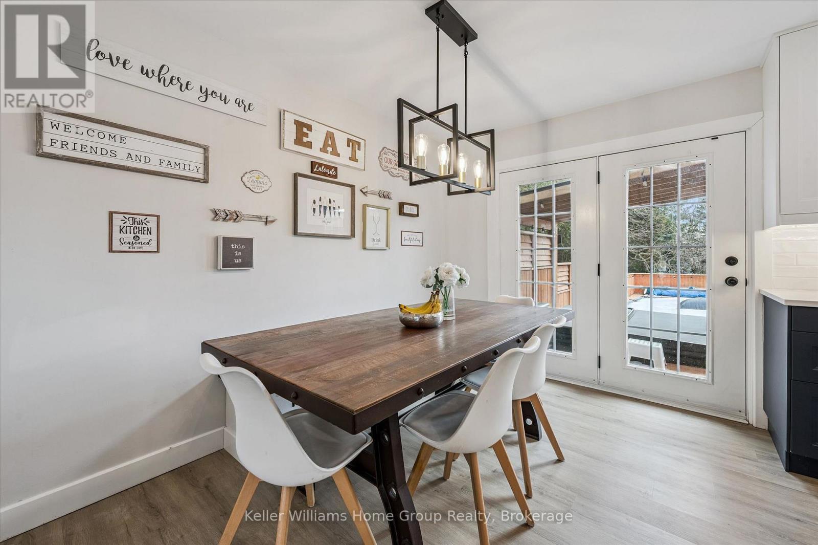 17 Carmine Place, Guelph (Victoria North), Ontario  N1E 3V2 - Photo 11 - X12919328