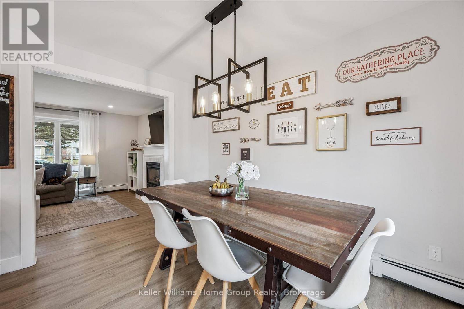 17 Carmine Place, Guelph (Victoria North), Ontario  N1E 3V2 - Photo 12 - X12919328