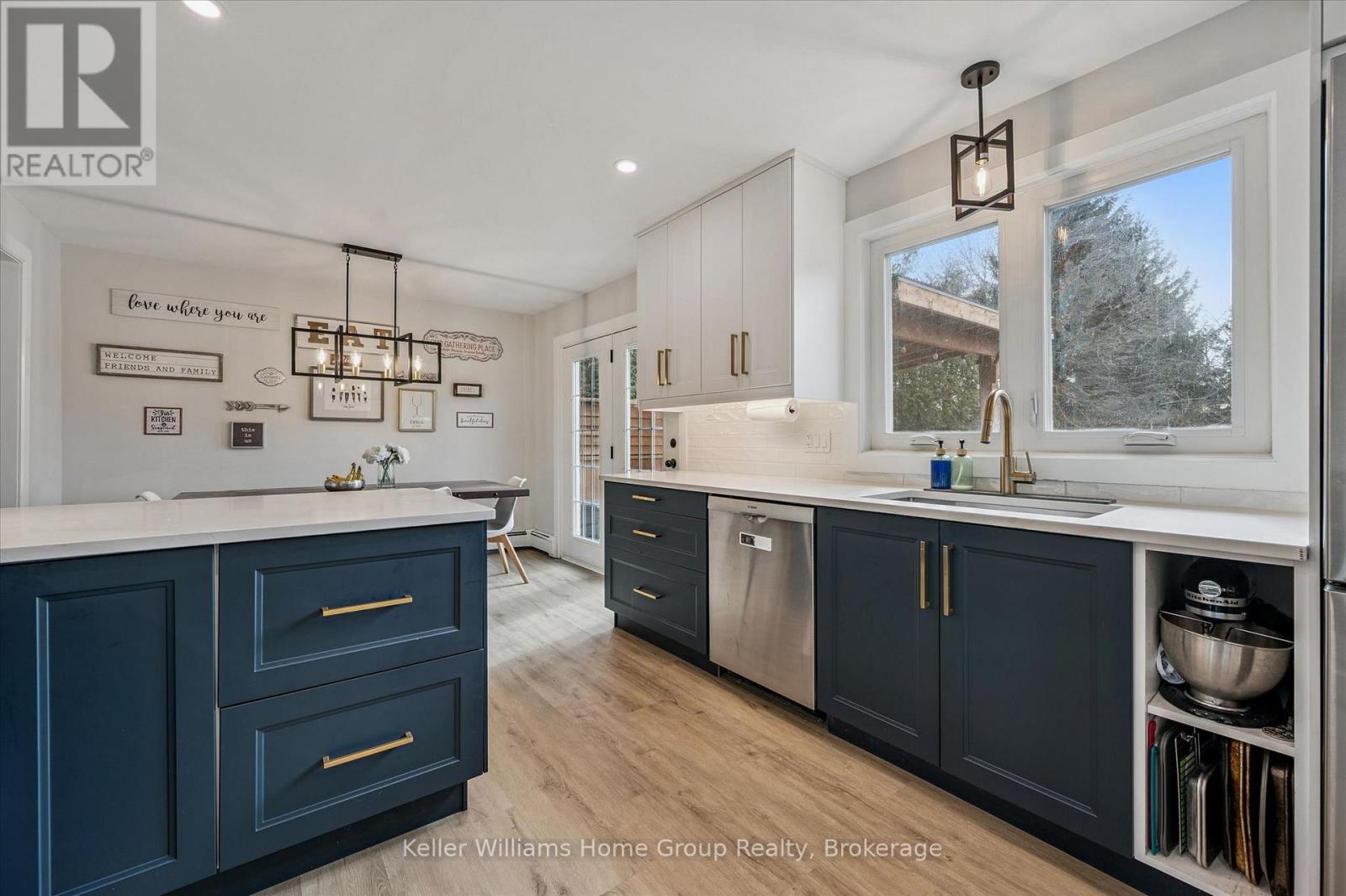 17 Carmine Place, Guelph (Victoria North), Ontario  N1E 3V2 - Photo 18 - X12919328