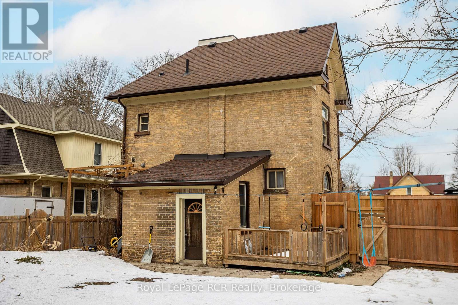 271 8th Street, Hanover, Ontario  N4N 1J6 - Photo 3 - X12919428