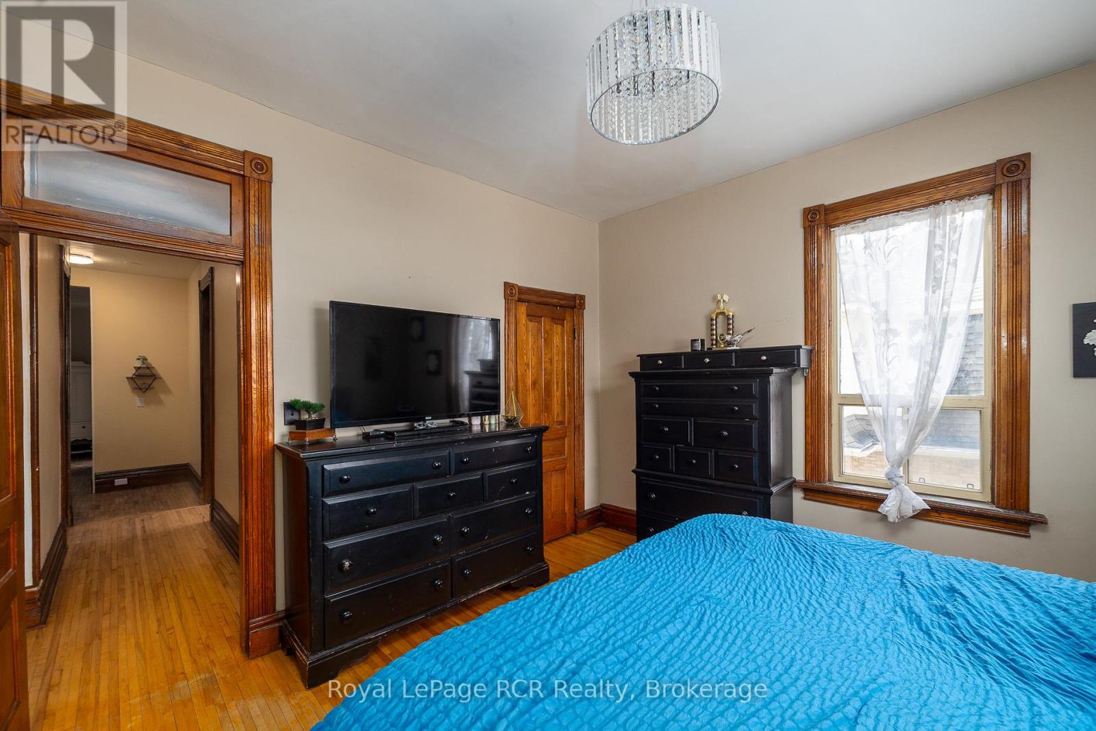 271 8th Street, Hanover, Ontario  N4N 1J6 - Photo 32 - X12919428