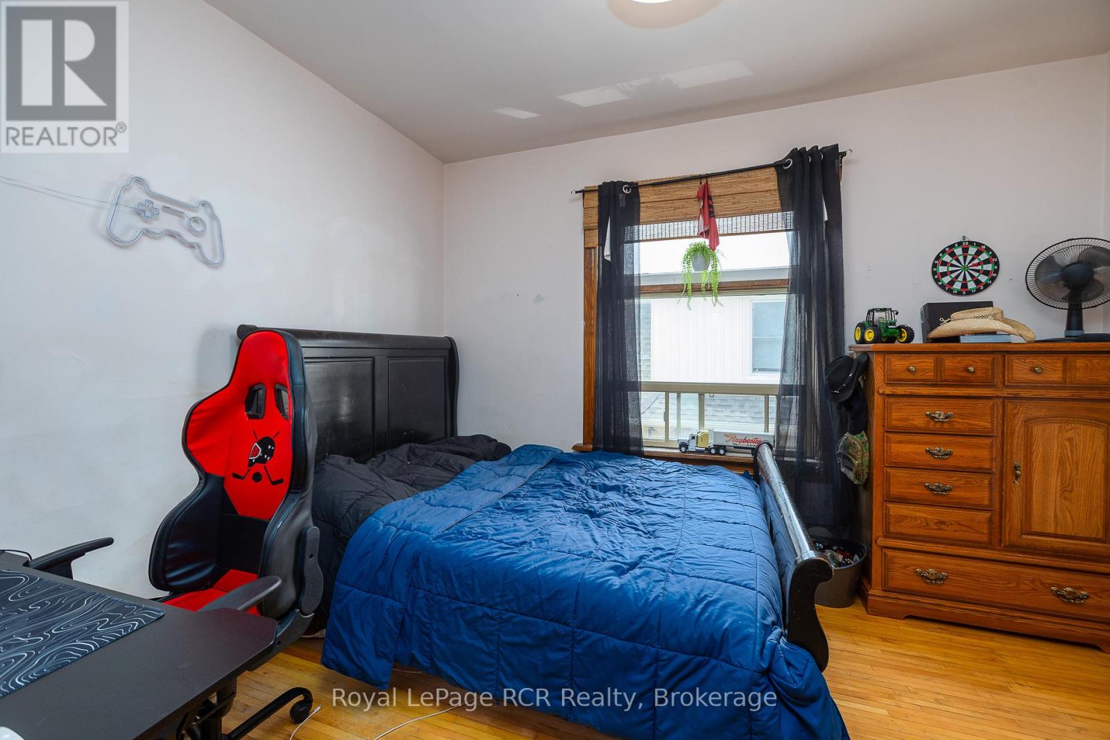 271 8th Street, Hanover, Ontario  N4N 1J6 - Photo 33 - X12919428