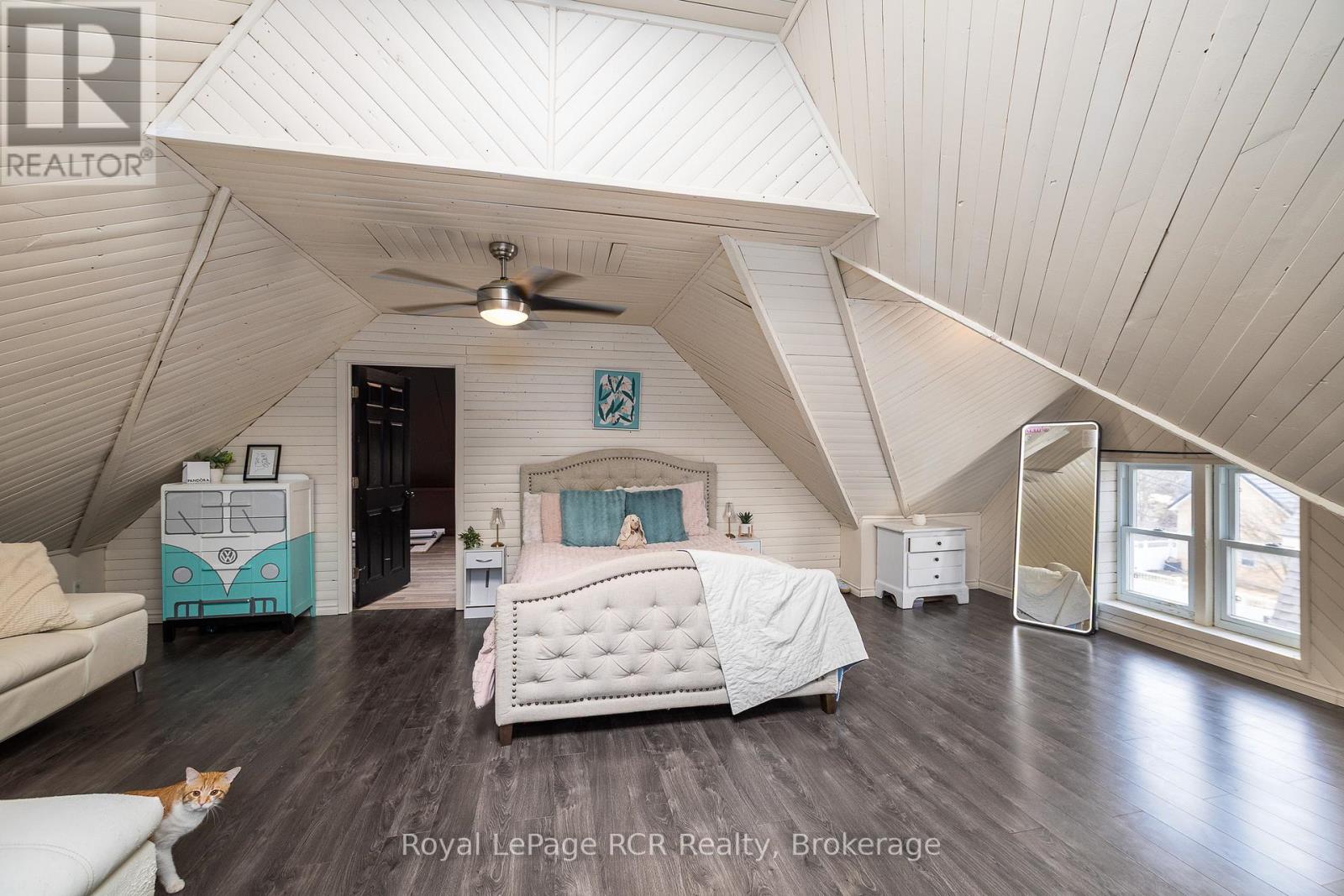 271 8th Street, Hanover, Ontario  N4N 1J6 - Photo 35 - X12919428