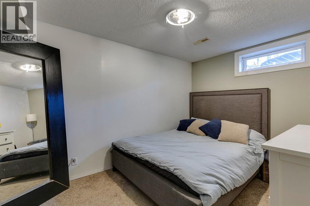 1324 Lake Sylvan Drive SE, Calgary, Alberta  T2J 3C8 - Photo 32 - A2283024