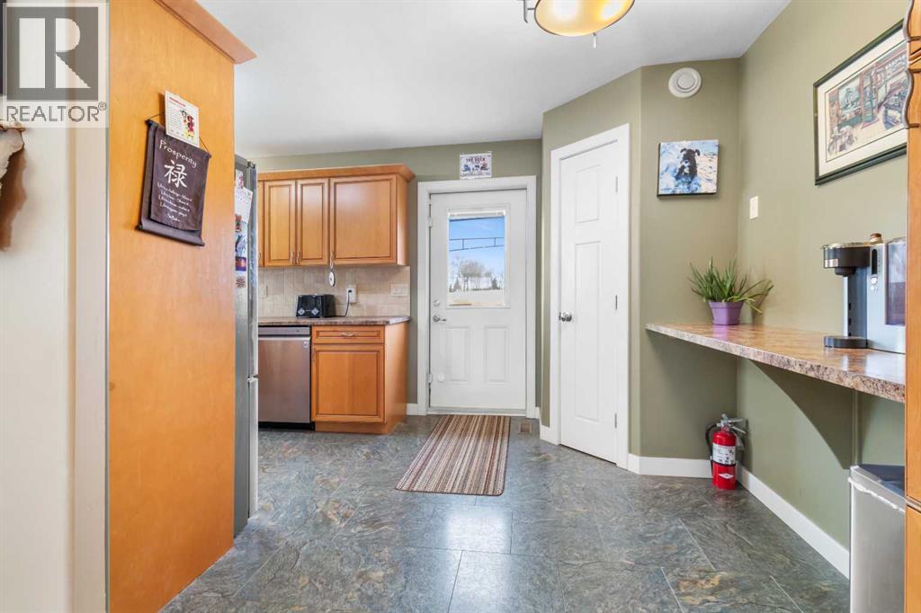 1231 21 Street, Bowden, Alberta  T0M 2A0 - Photo 8 - A2278176