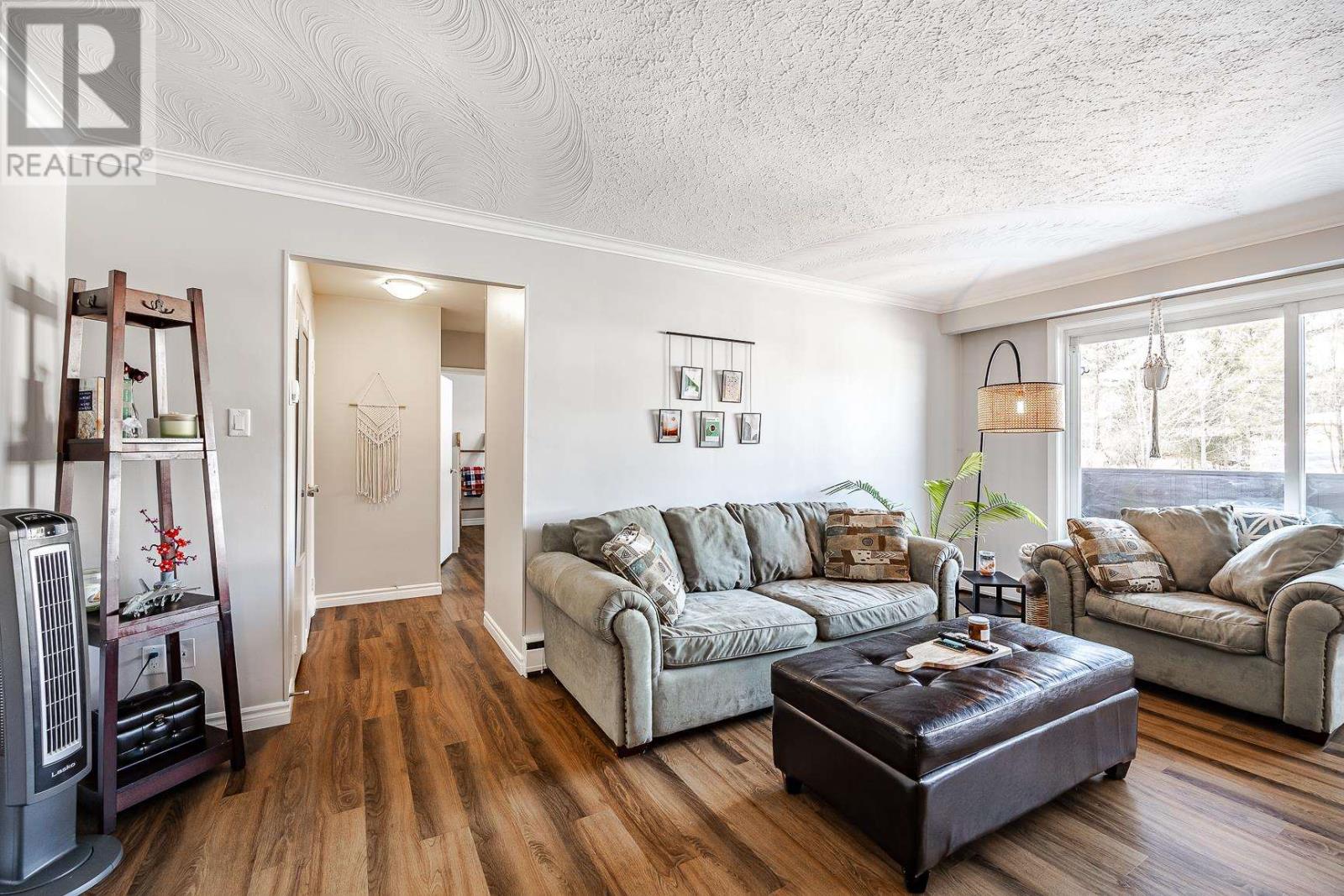 570 Macdonald Ave # 202, Sault Ste. Marie, Ontario P6B 1J3 - Photo 18 - SM260534