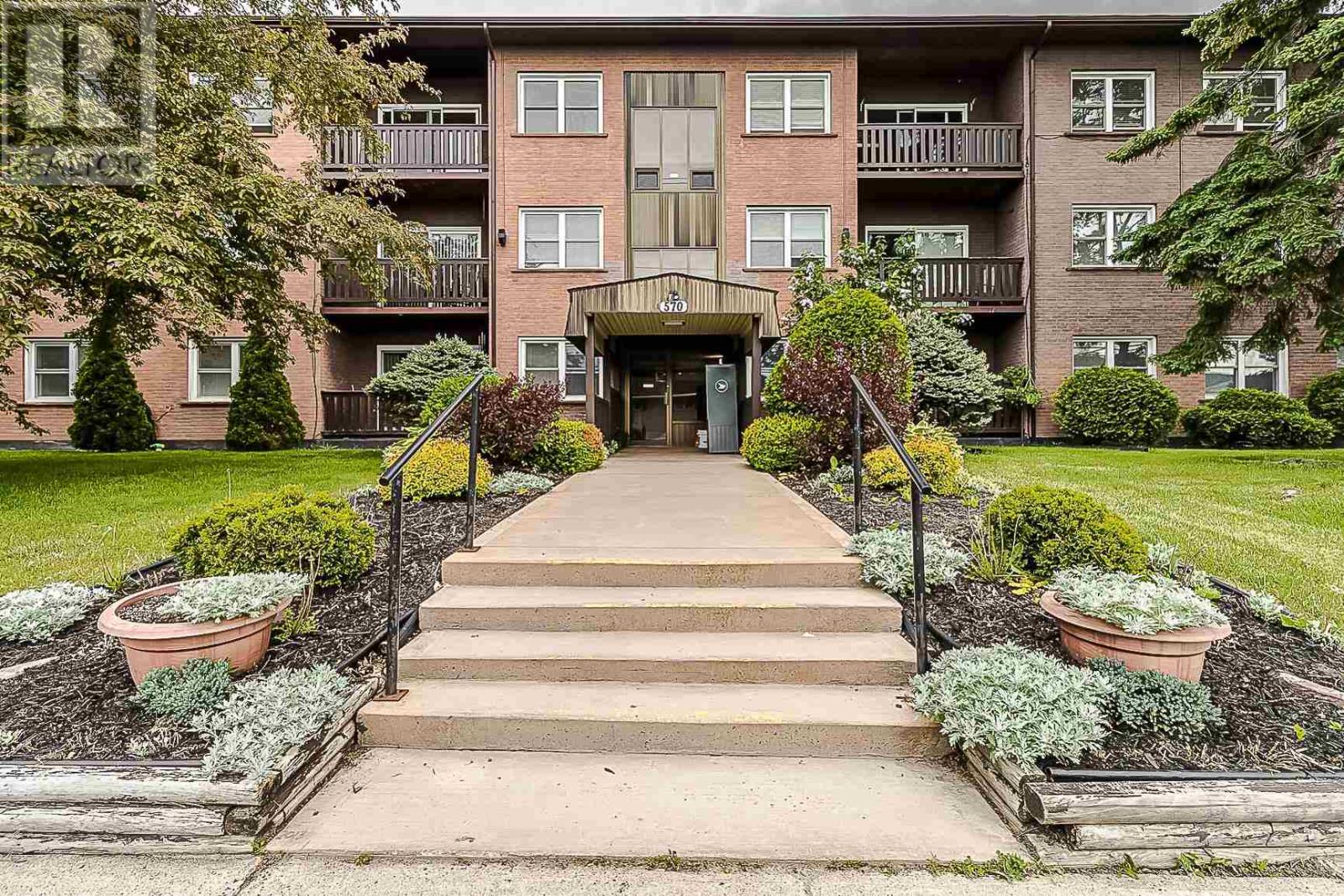 570 Macdonald Ave # 202, Sault Ste. Marie, Ontario P6B 1J3 - Photo 37 - SM260534