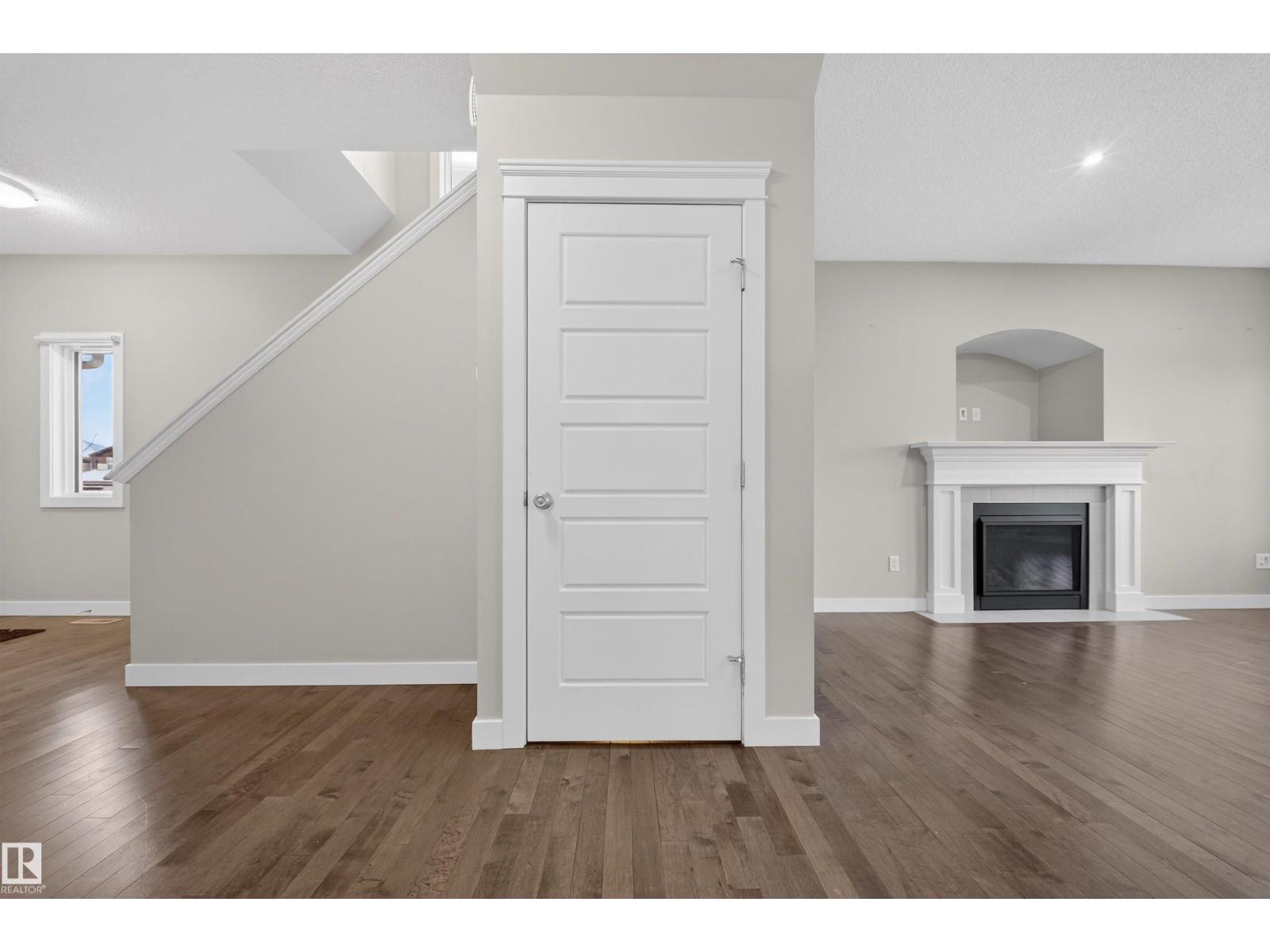 2302 Casey Cr Sw, Edmonton, Alberta  T6W 3M8 - Photo 5 - E4478949